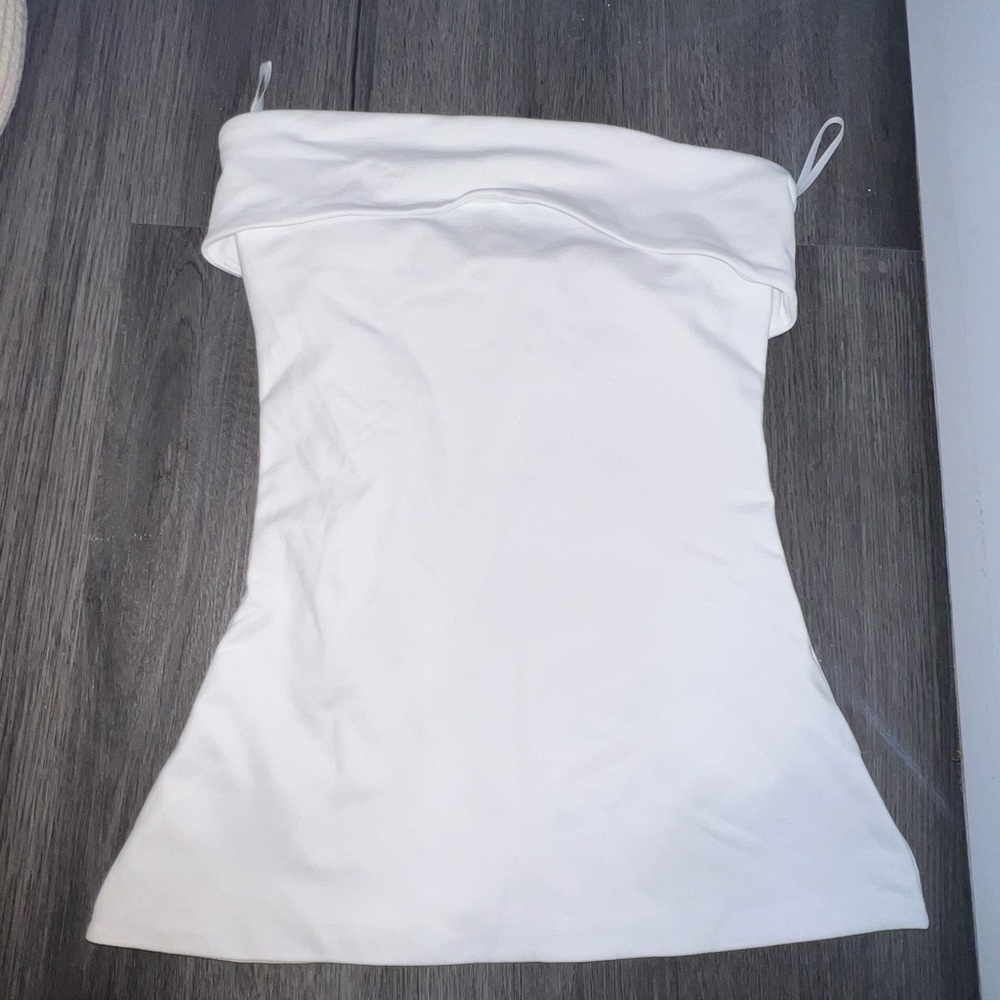 Aritzia White Strapless Top